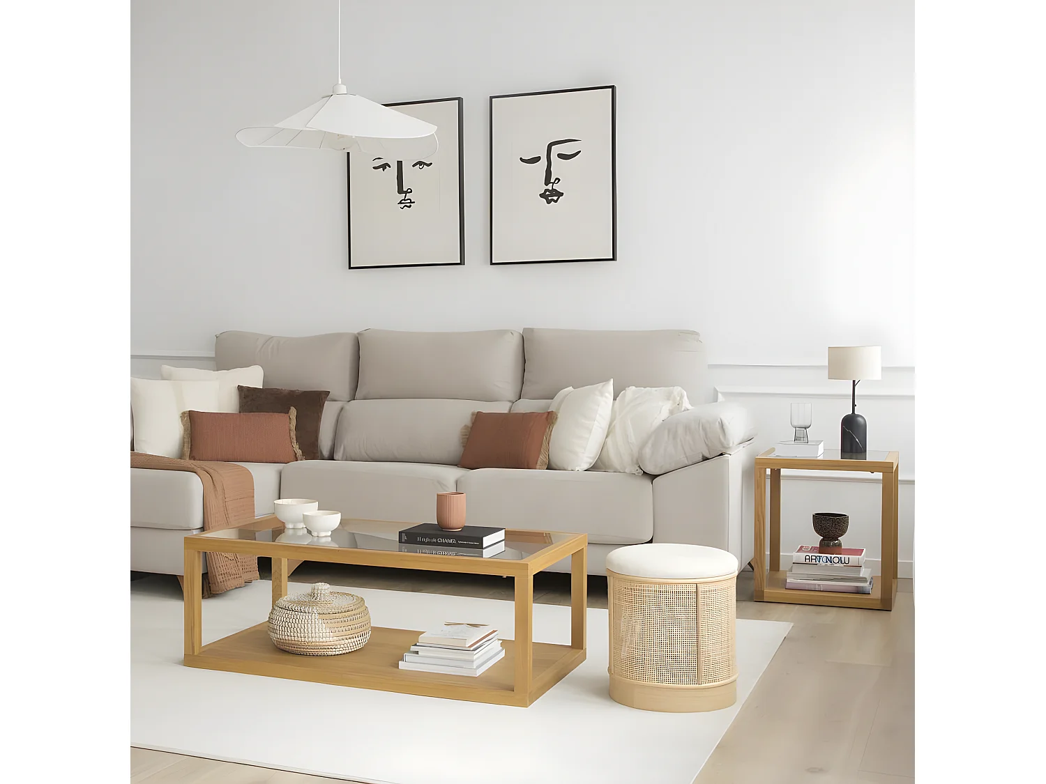 Table d'appoint en bois massif naturel 50x55