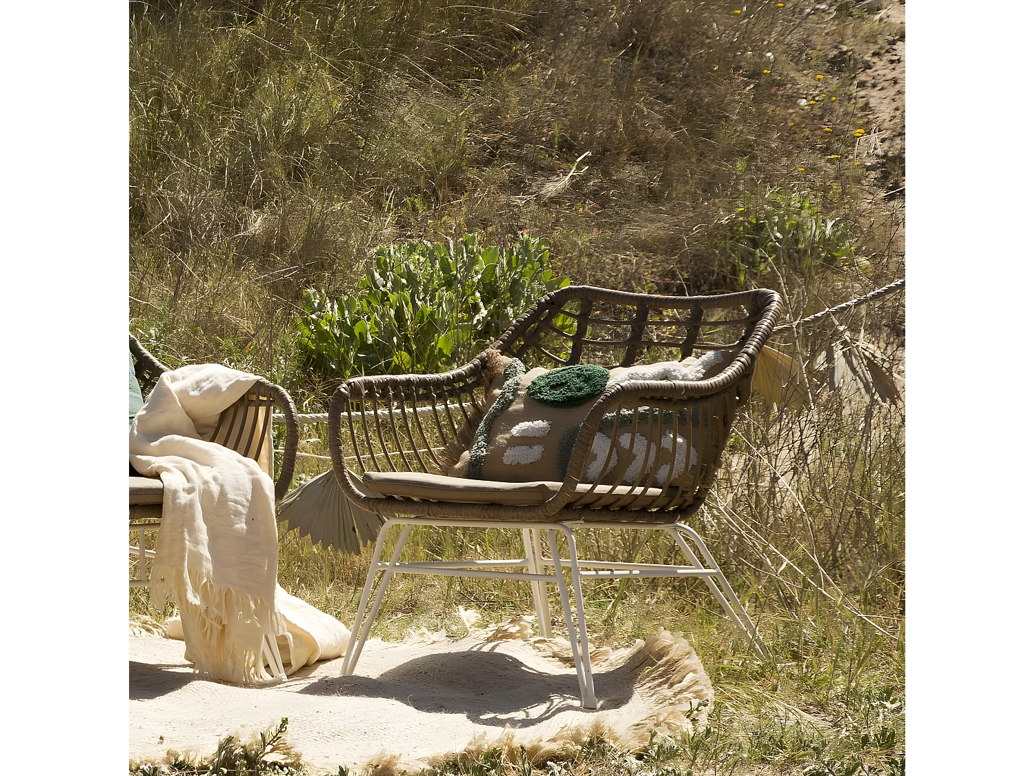 Poltrona da giardino acciaio e rattan sintetico bianco 62x76