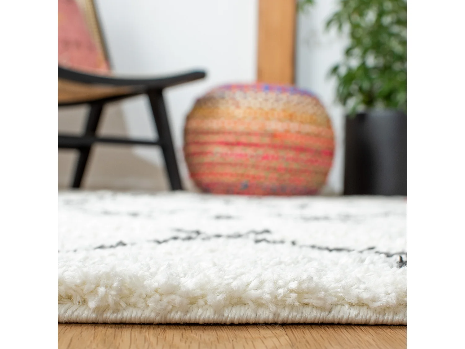 Tapis Neutre/Bleu Marine 122 X 183 cm - Melisande