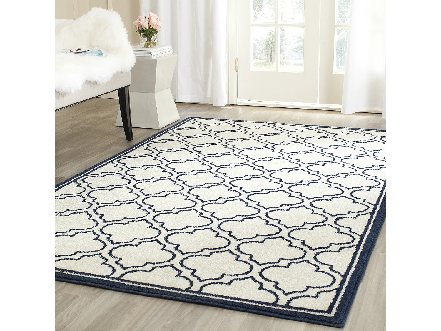 Tapis Neutre/Bleu Marine 152 X 244 cm - Tessa