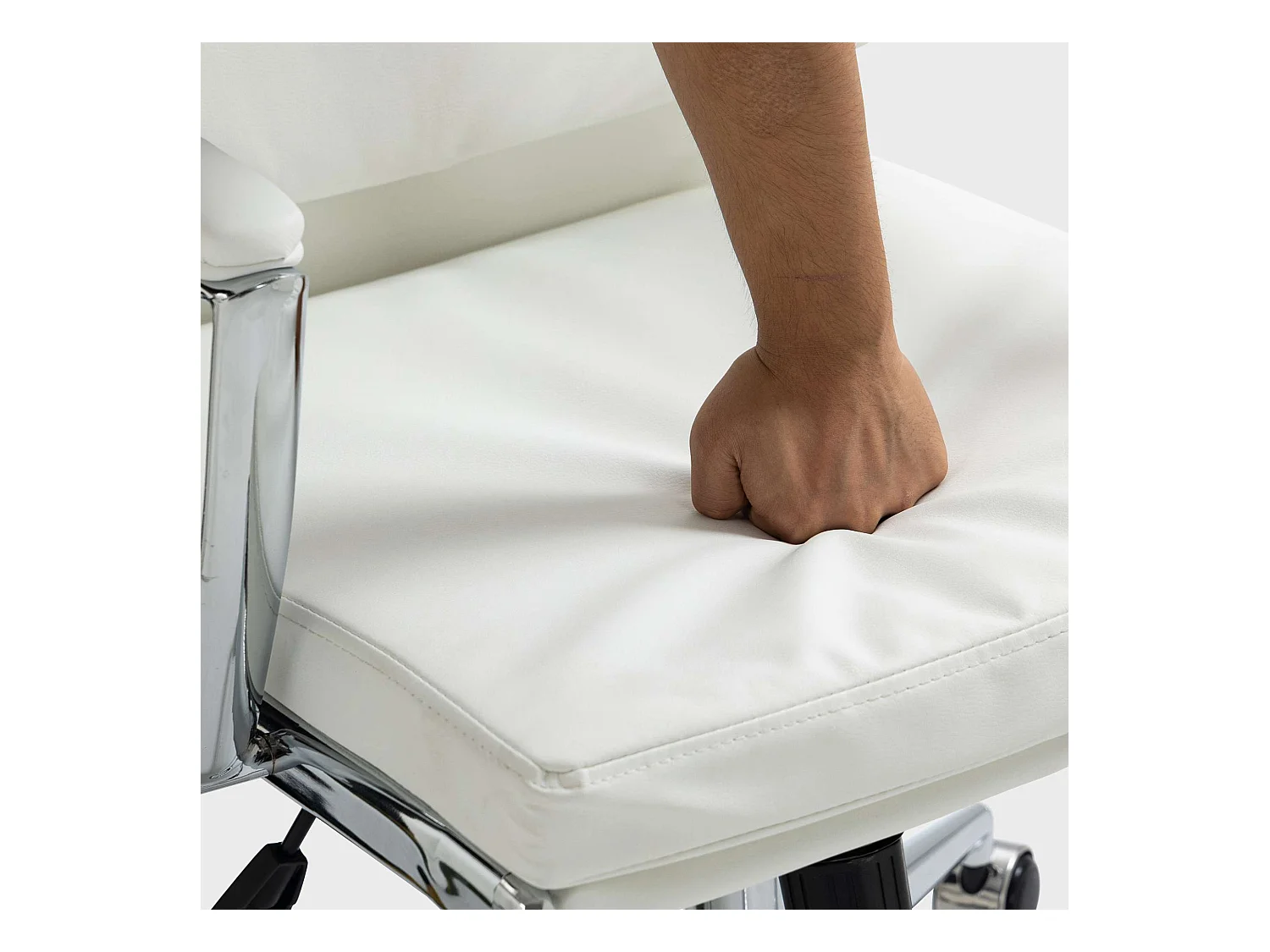 Bureaustoel - Kunstleer & Metaal in chroomoptiek - wit - Cleveland