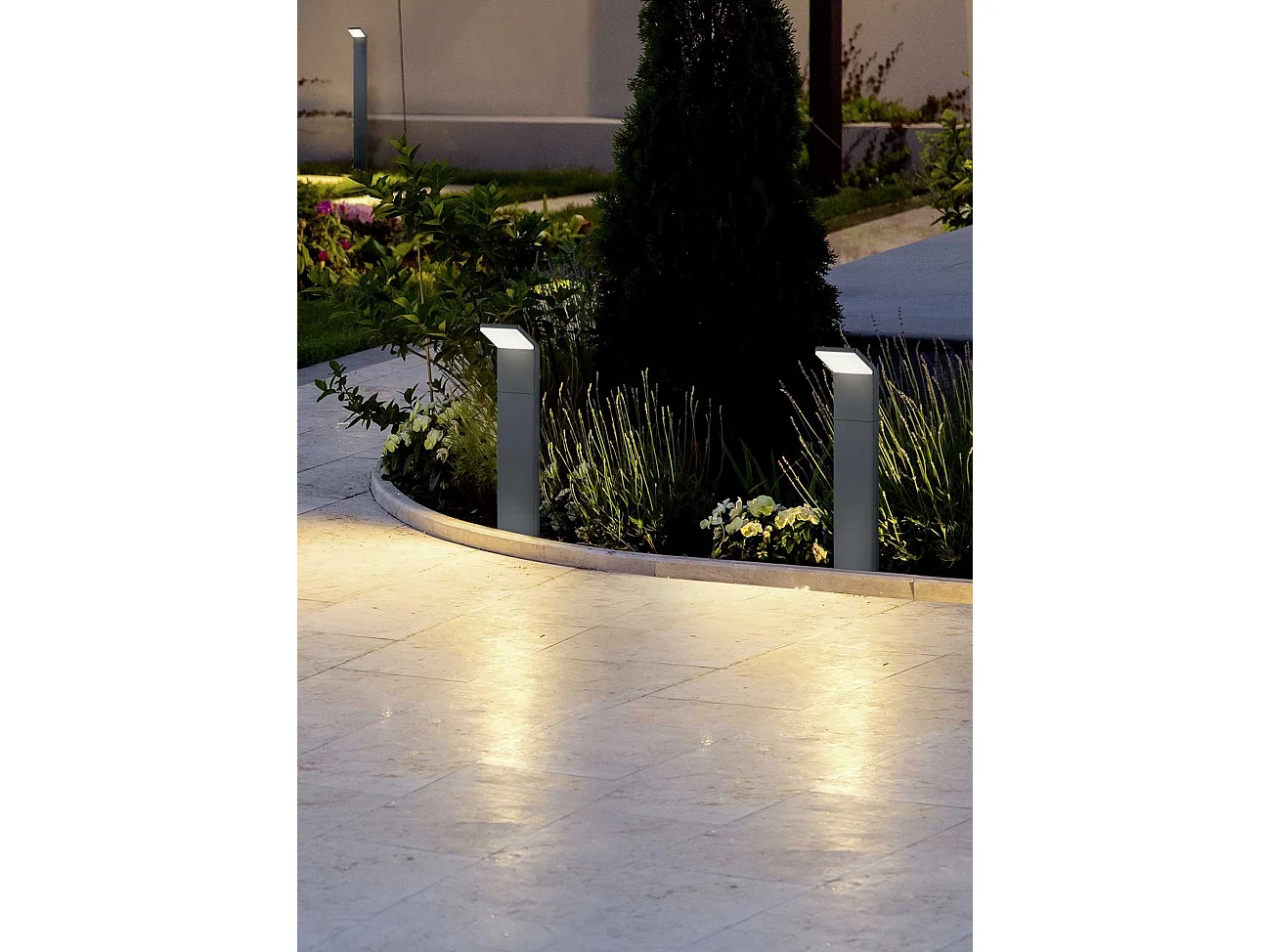 Borne Led extérieure IP54 8W - Trio - Pearl