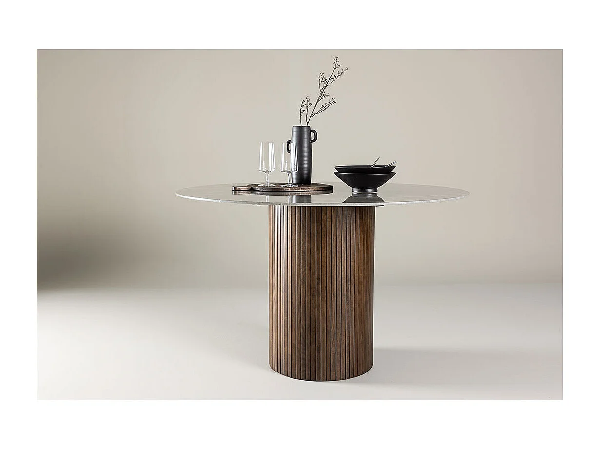 Härön eetkamertafel Ø120 cm mocca.