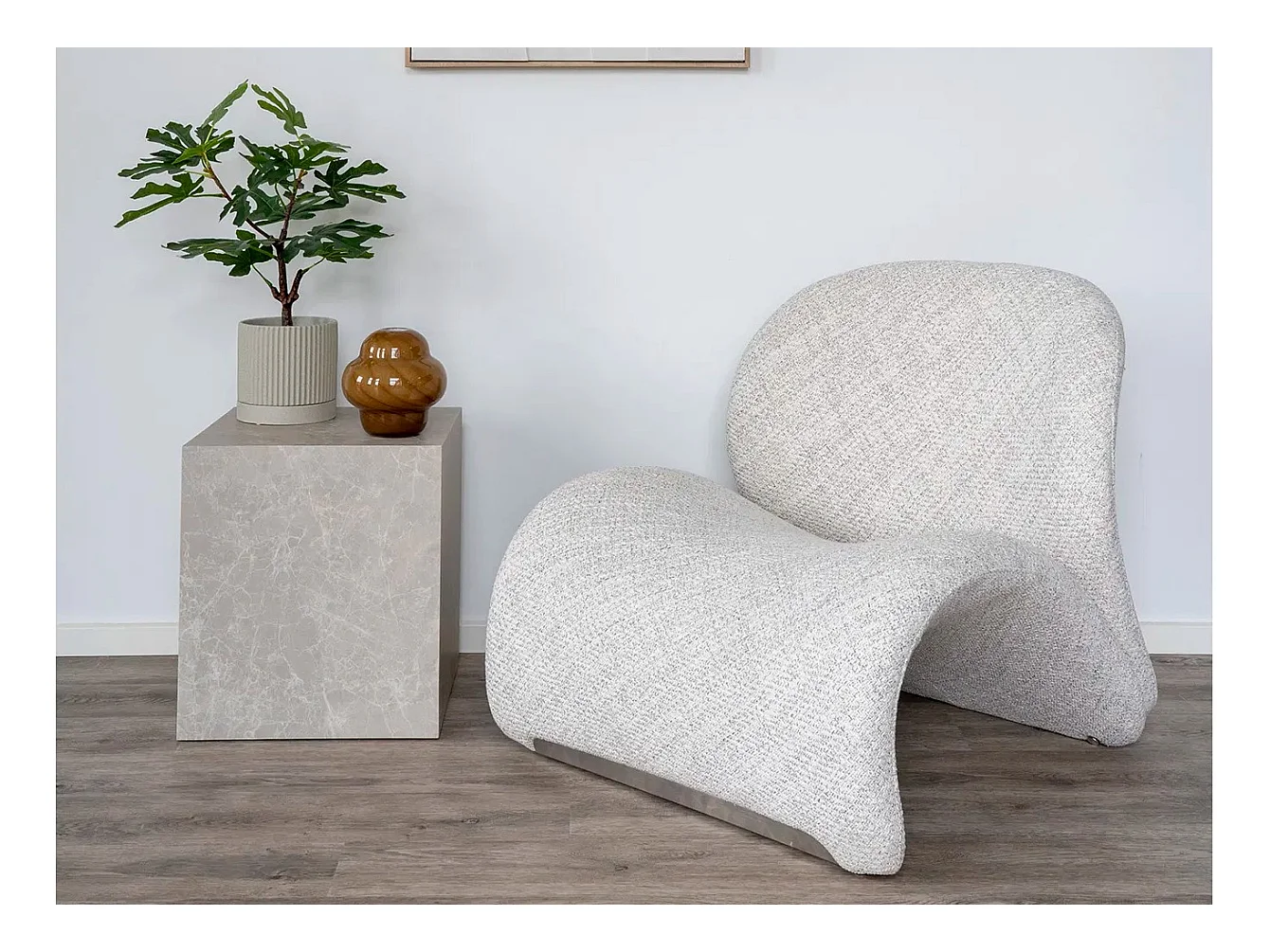 Sillón de diseño SOFIA – Elegancia atemporal-Kleur Licht beige