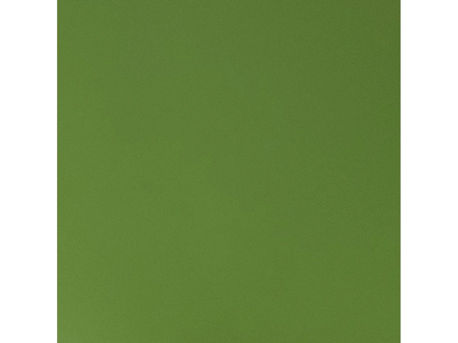 Table 70 x 70 cm - modèle Bazila vert