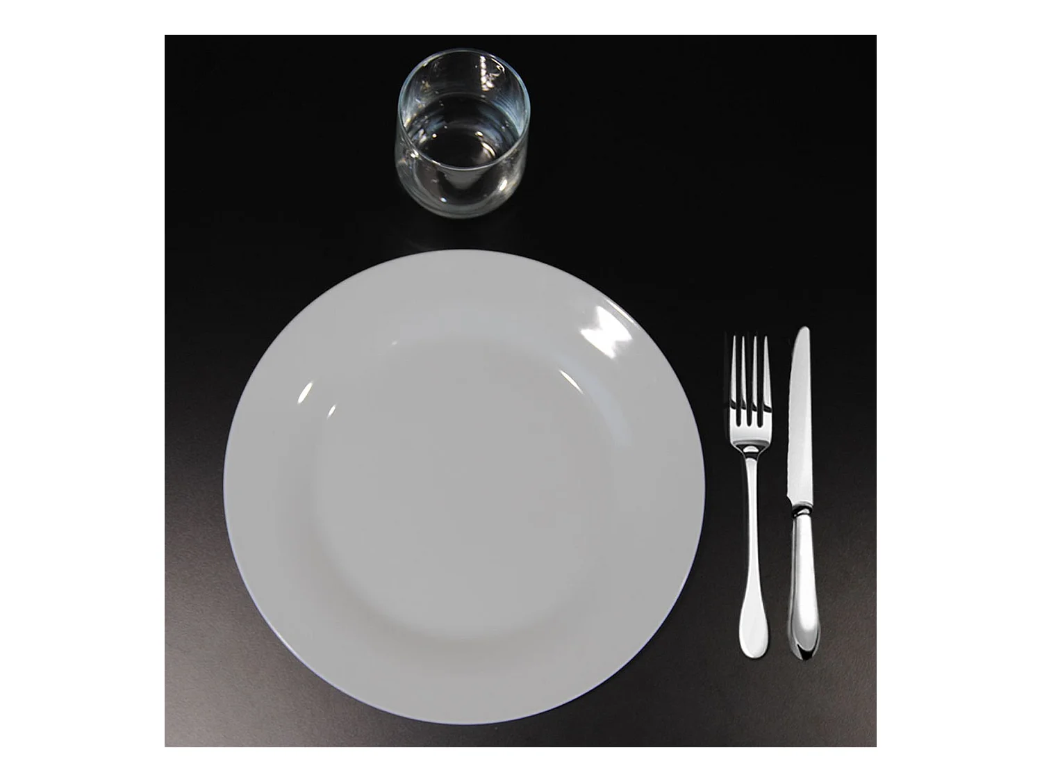 Table 70 x 70 cm - modèle Round noir chants bois