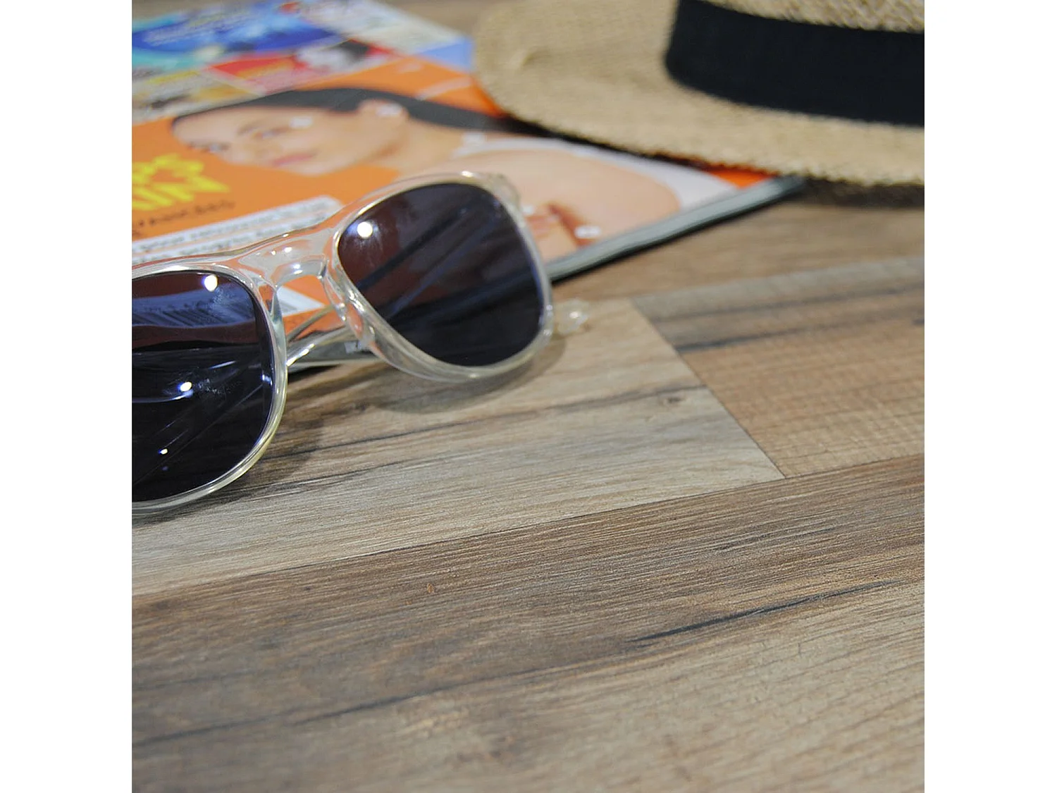 Table ronde Ø 70 cm - modèle Round vieux plancher