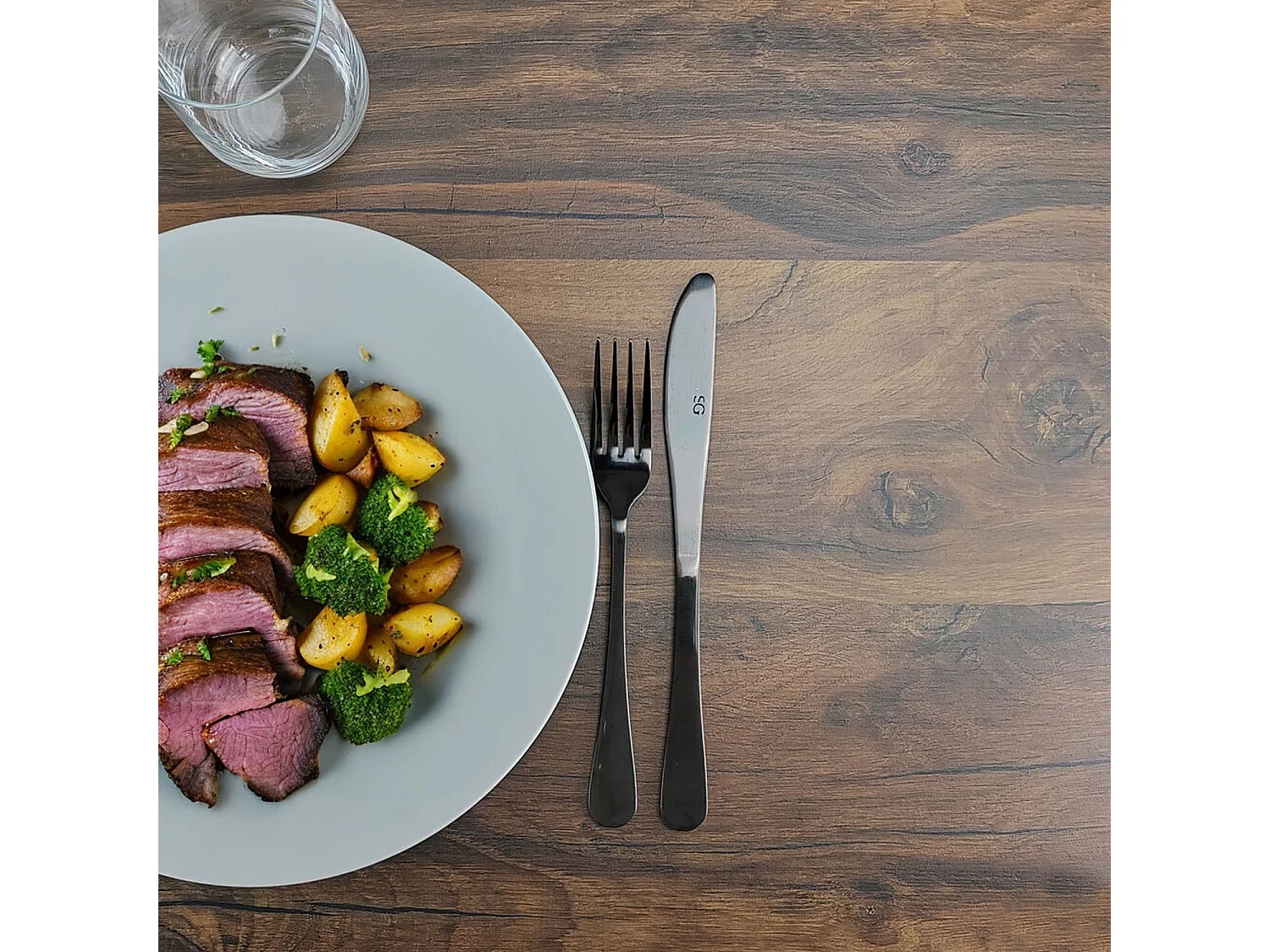 Mesa alta 60 x 60 cm - Milan T modelo roble Hunton