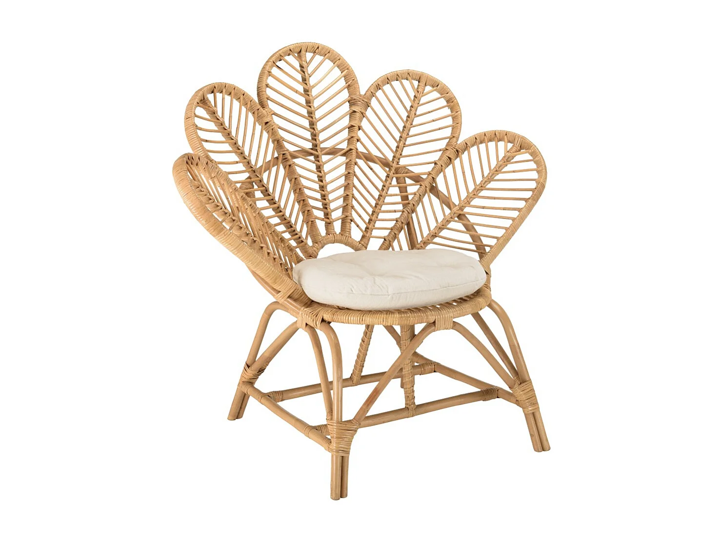 KALLY - Fauteuil en rotin couleur brun miel coussin d'assise blanc