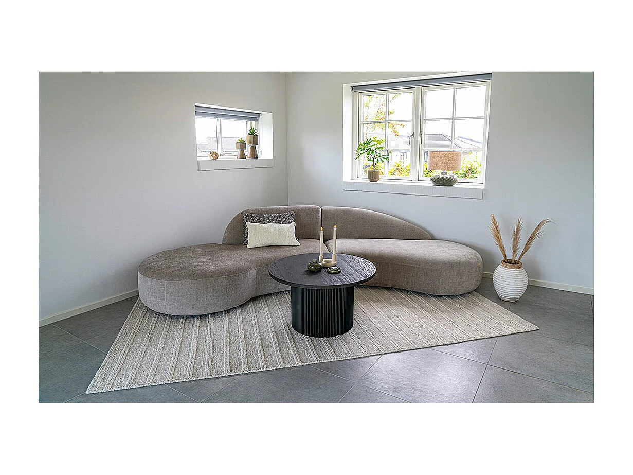 Dehli vloerkleed handgeweven 160x230cm offwhite.