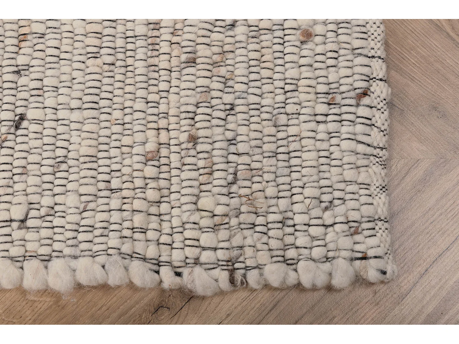 Loump Teppich 230x160 cm Wolle beige, weiß.