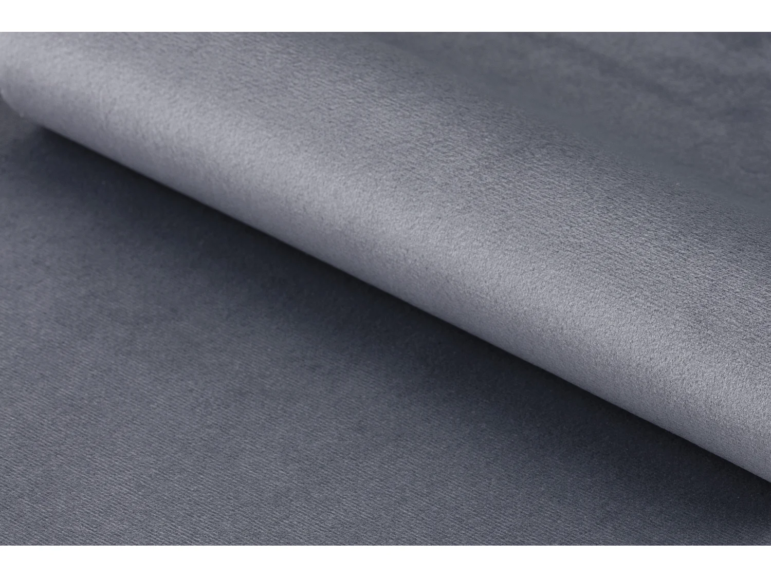 Kingsley Canapé A2 2,5 places avec pieds en métal noir.