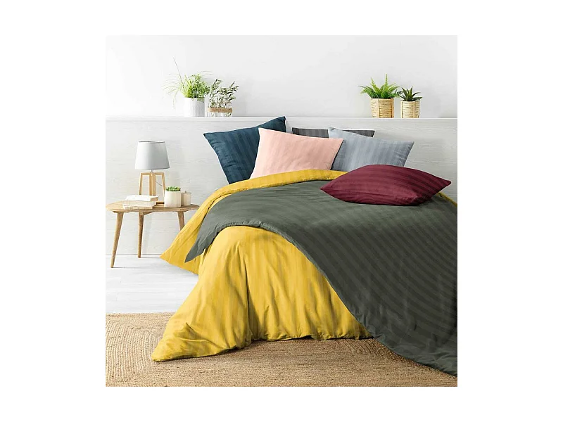 Juego de cama de 3 piezas Cleo Blanco 240 x 220 cm