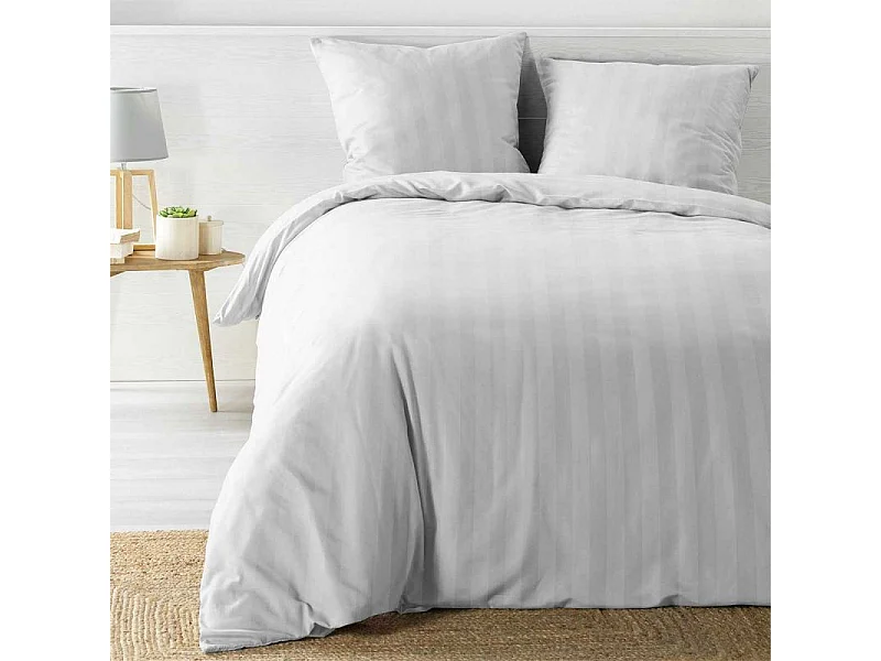 Juego de cama de 3 piezas Cleo Blanco 240 x 220 cm