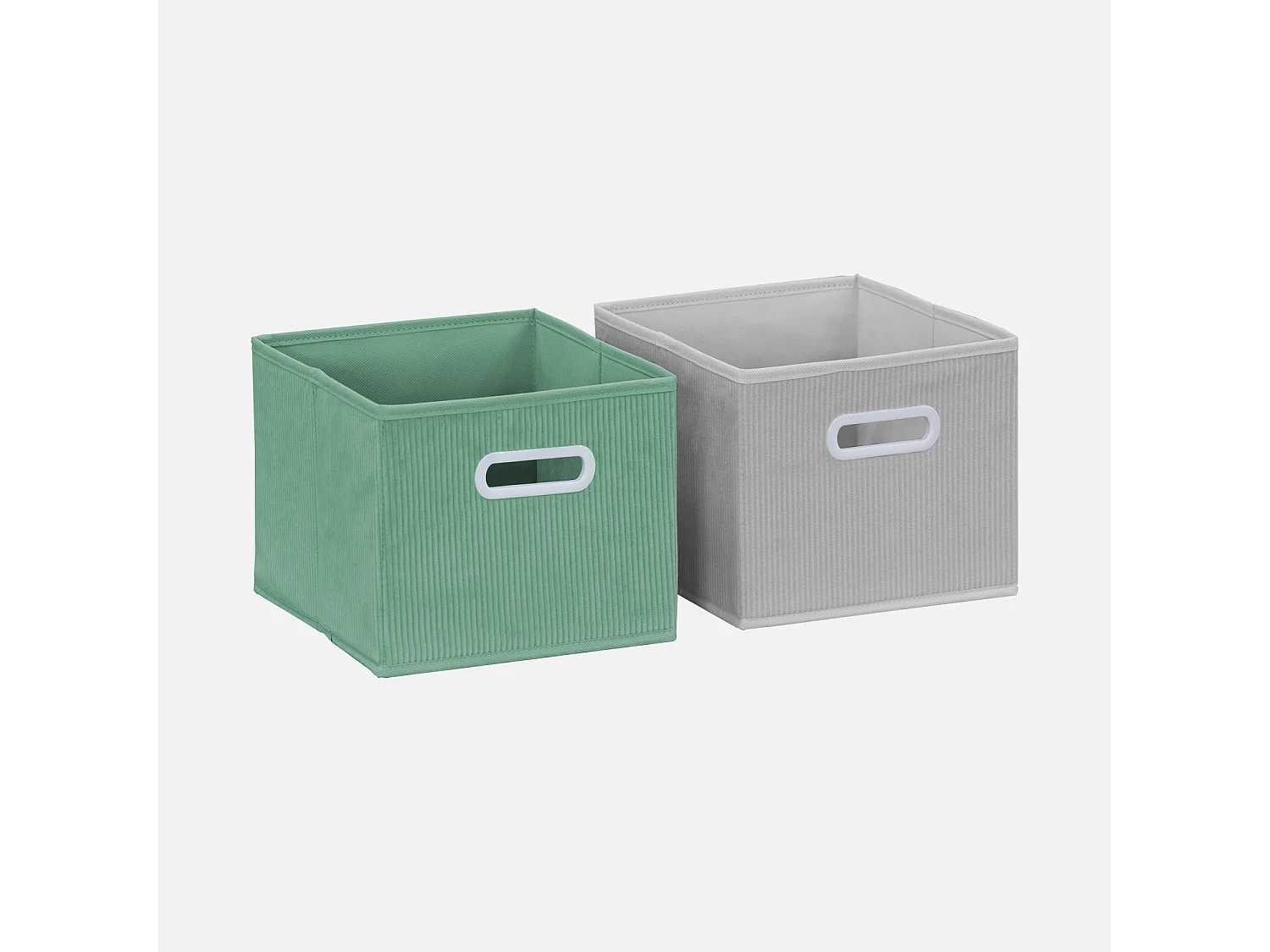 Meuble de rangement pour enfant avec 7 compartiments. 2 paniers verts et 2 paniers gris en velours
