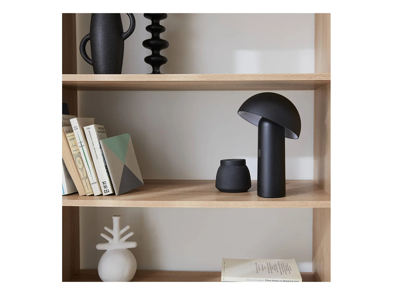 Lámpara de sobremesa con cabezal ajustable para interior negro