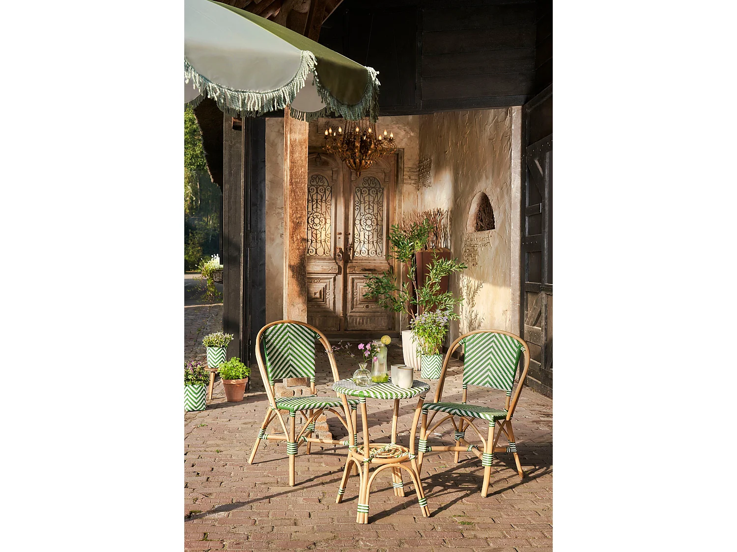 Chaise de bistrot de jardin en rotin et synthétique - 51 x 57 x 90 - Vert foncé, blanc - MANDOX