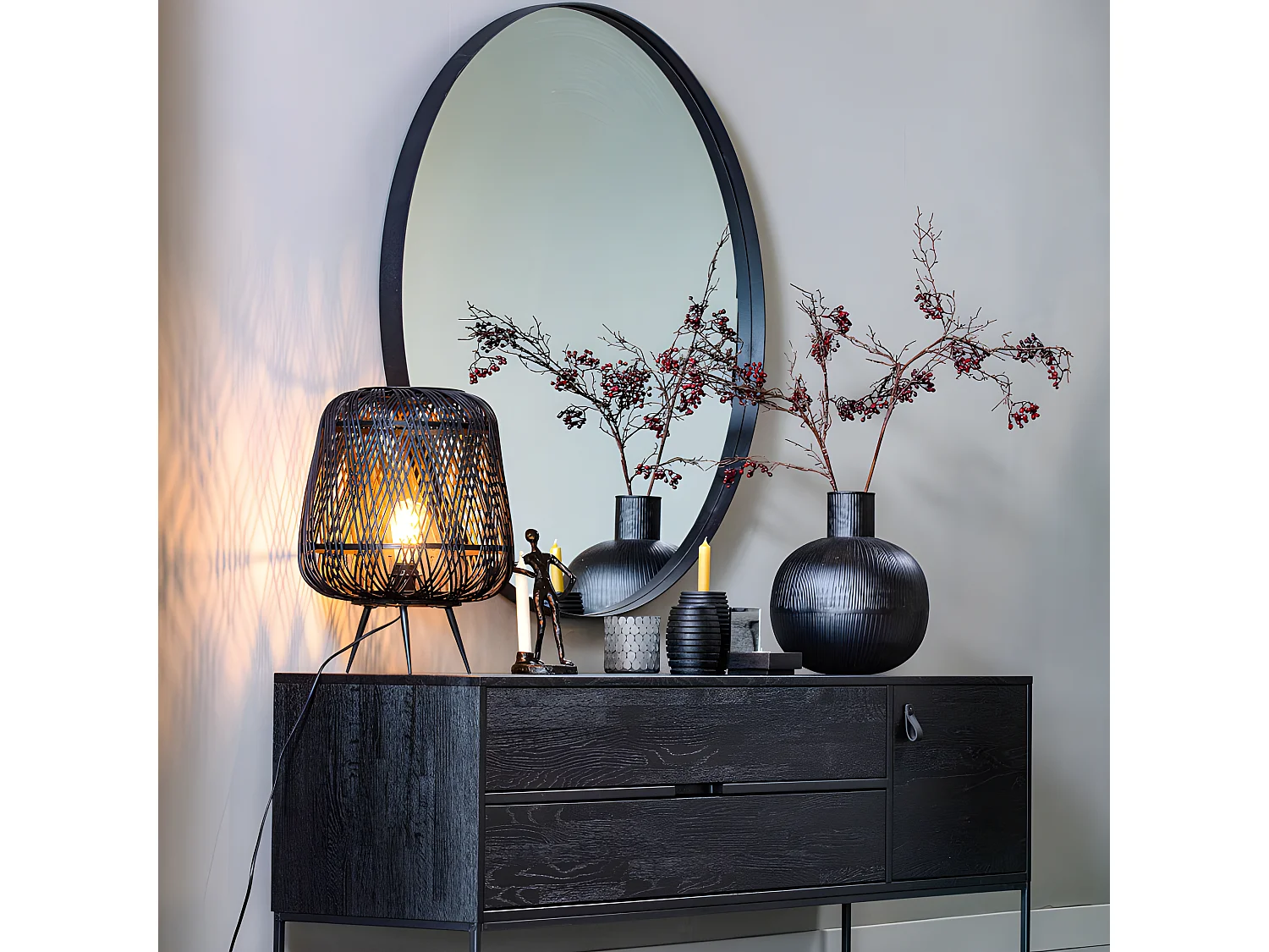 Miroir rond 115cm contour métal noir LIVOIRE