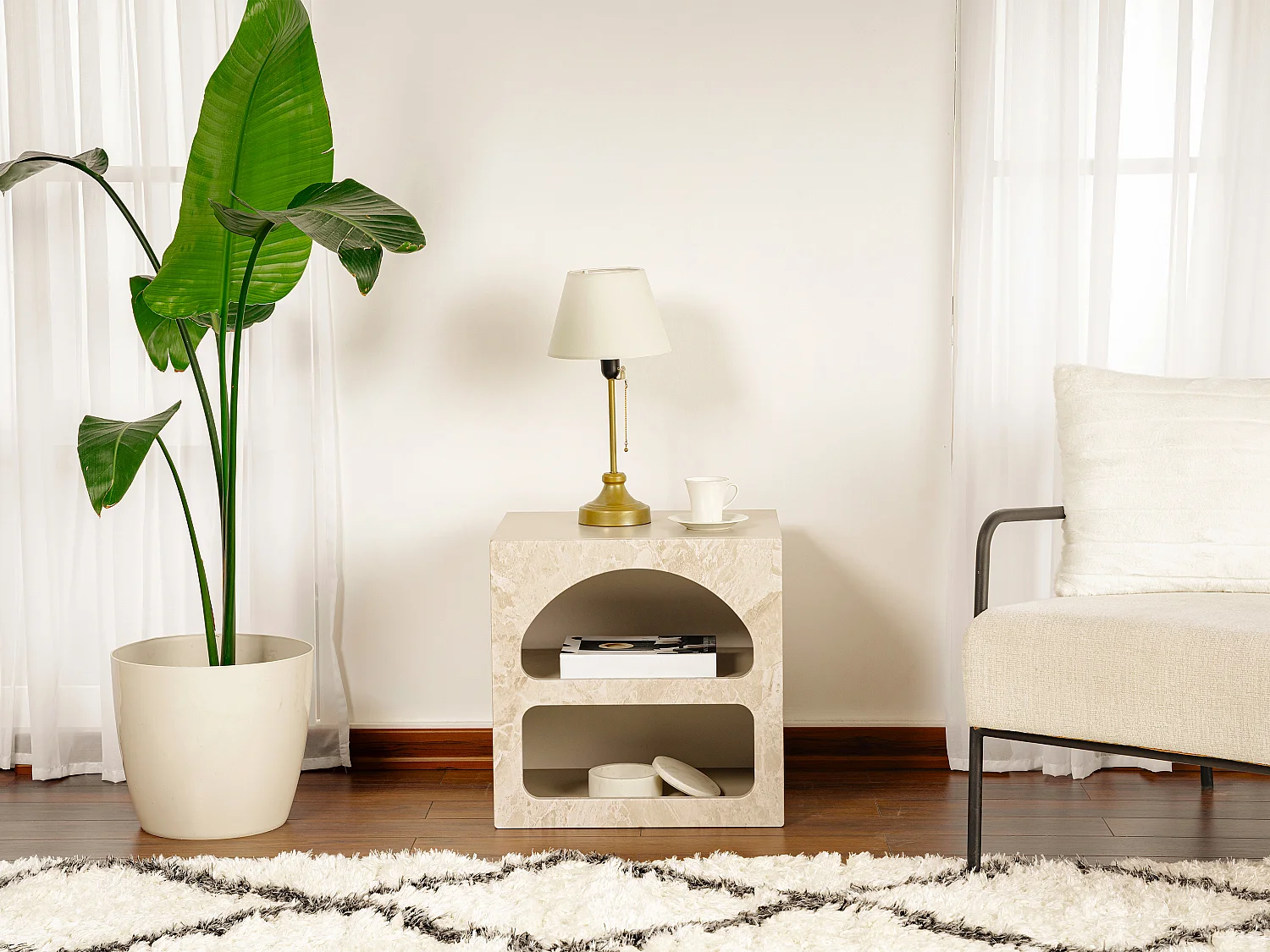 Comodino con vani Beige effetto marmo  - LUELA