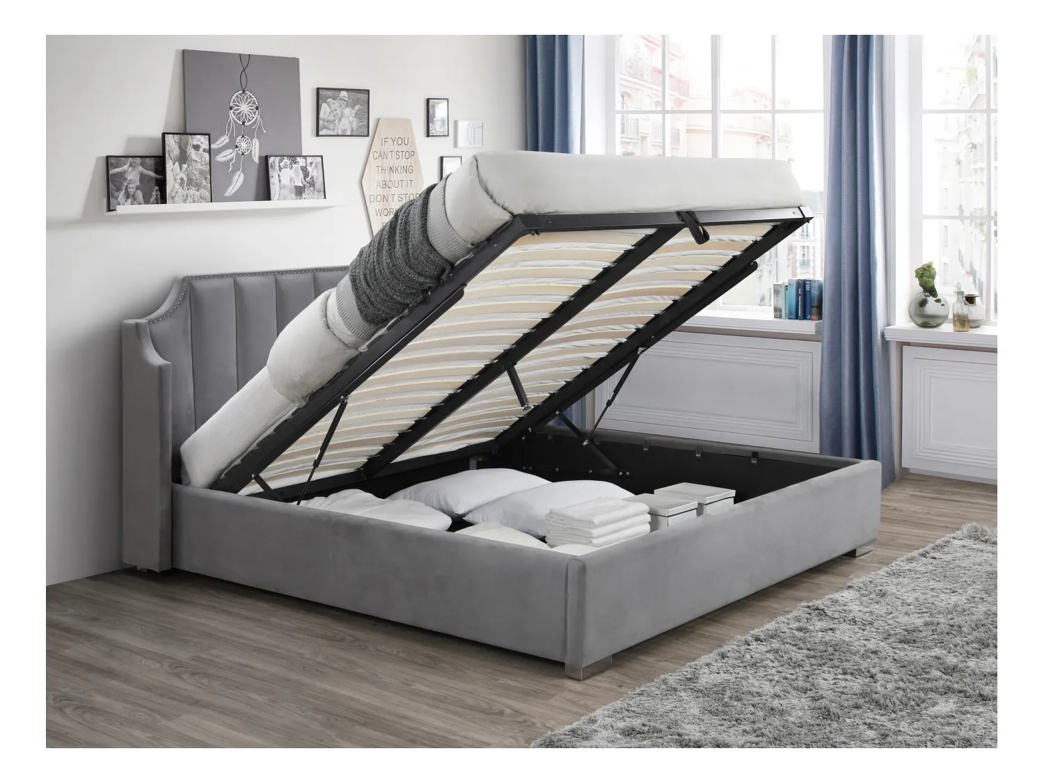 Lit coffre 140 x 190 cm avec tête de lit incurvée - Velours - Gris clair + Matelas - TEOMIS