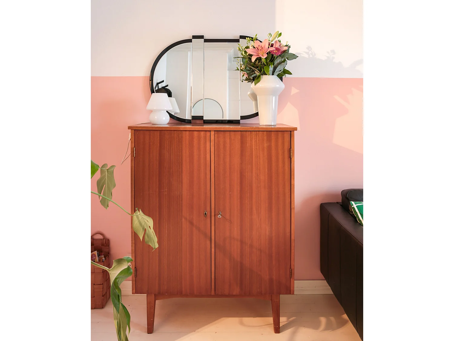 Wandspiegel MICHERY 60 cm 90 cm Zwart