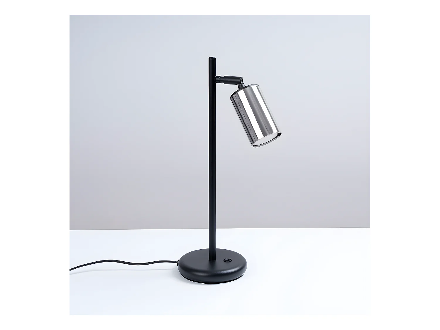 Bureaulampen Winx Modern Van  - 1 Lichtbronnen - L.13 X H.44 Cm - Zwart/Chroom