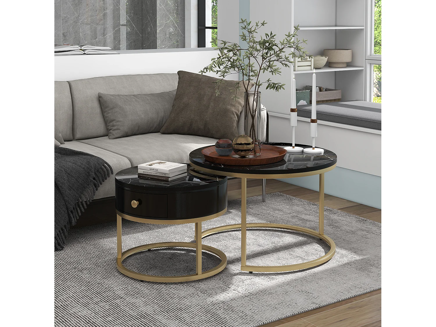 Set aus 2 modernen, runden, ineinander steckbaren Couchtischen mit glänzendem Marmormuster – MDF-Holz und goldfarbenes Metall – Schwarz