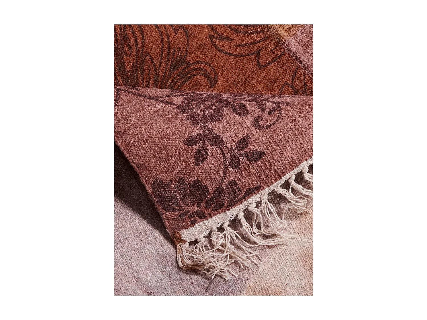 Tapis kilim 140x190 rectangle fait main en coton or motif ethnique