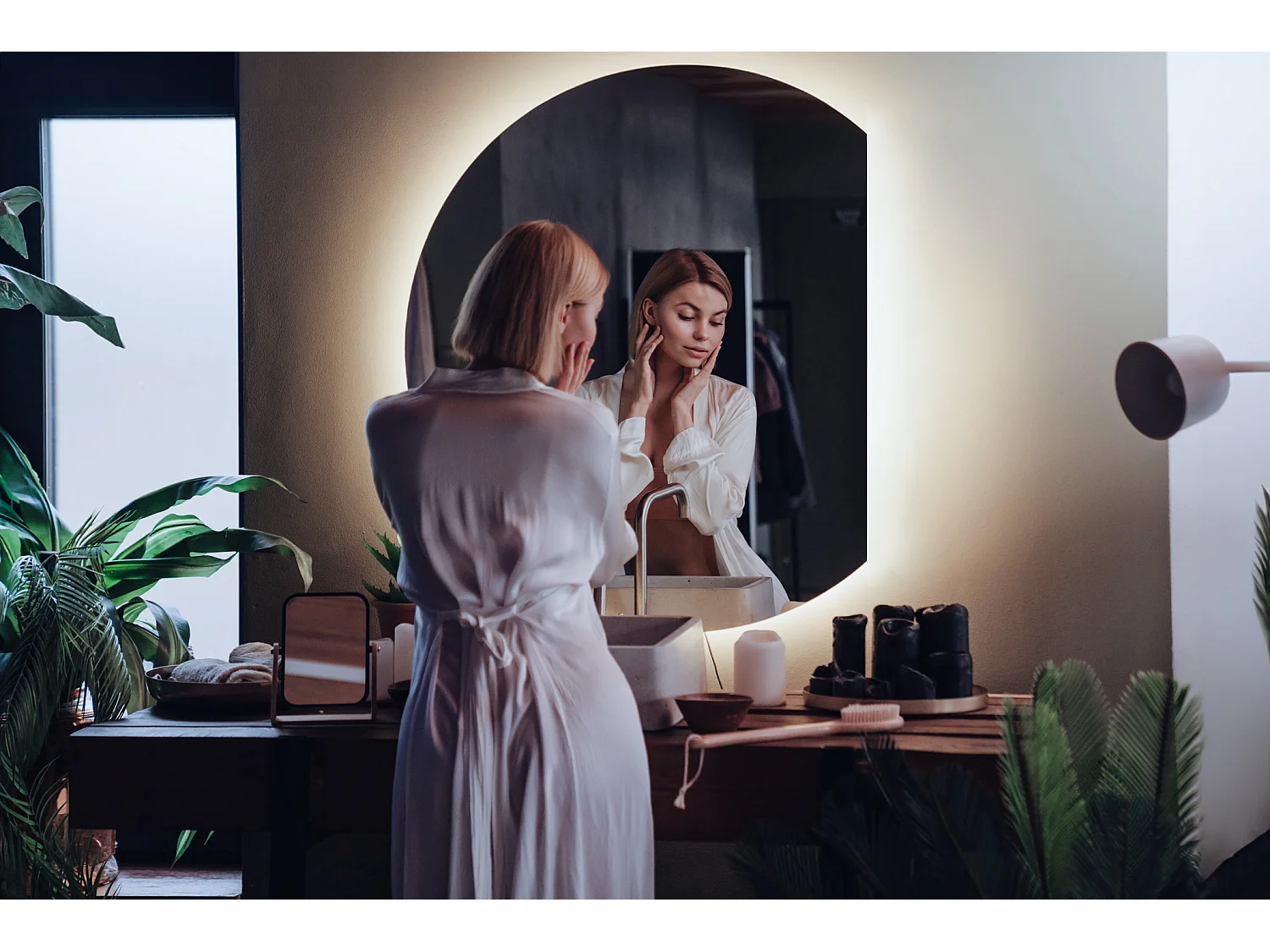 Runder LED-Spiegel, beleuchteter LED-Spiegel für Make-up und Gesicht – 70 cm – kaltes Licht