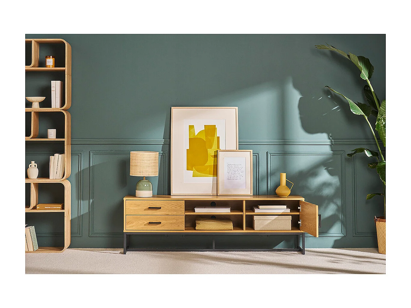 Mueble TV con acabado de roble claro y metal negro 160 cm LOVATO