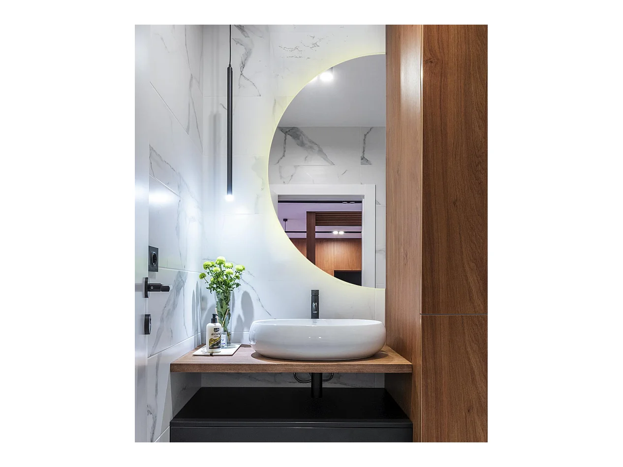 Moderne halfronde LED-spiegel Loft Wall 45 cm x 90 cm Warm licht