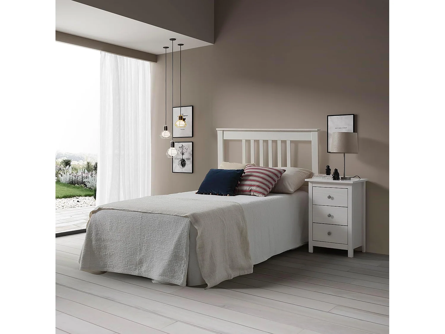 Mesita 3 cajones , pino macizo, Moblit, serie Alme blanco, medidas: (63x43x35) cm ( altoxanchoxfondo), color blanco lavado.