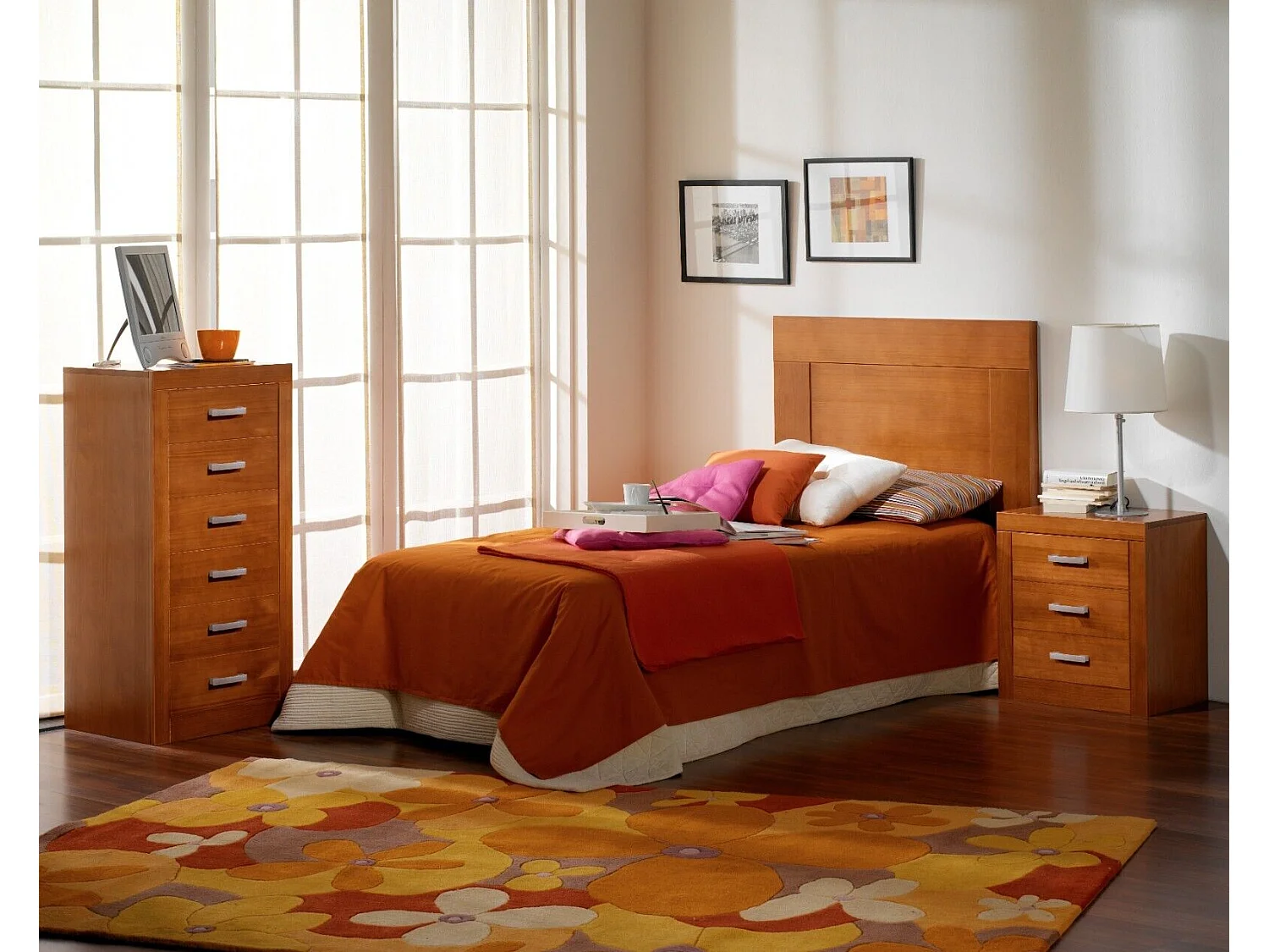 Mesita 3 cajones , pino macizo, Moblit, serie Kalpe, medidas: (55x50x35) cm ( altoxanchoxfondo), color cerezo