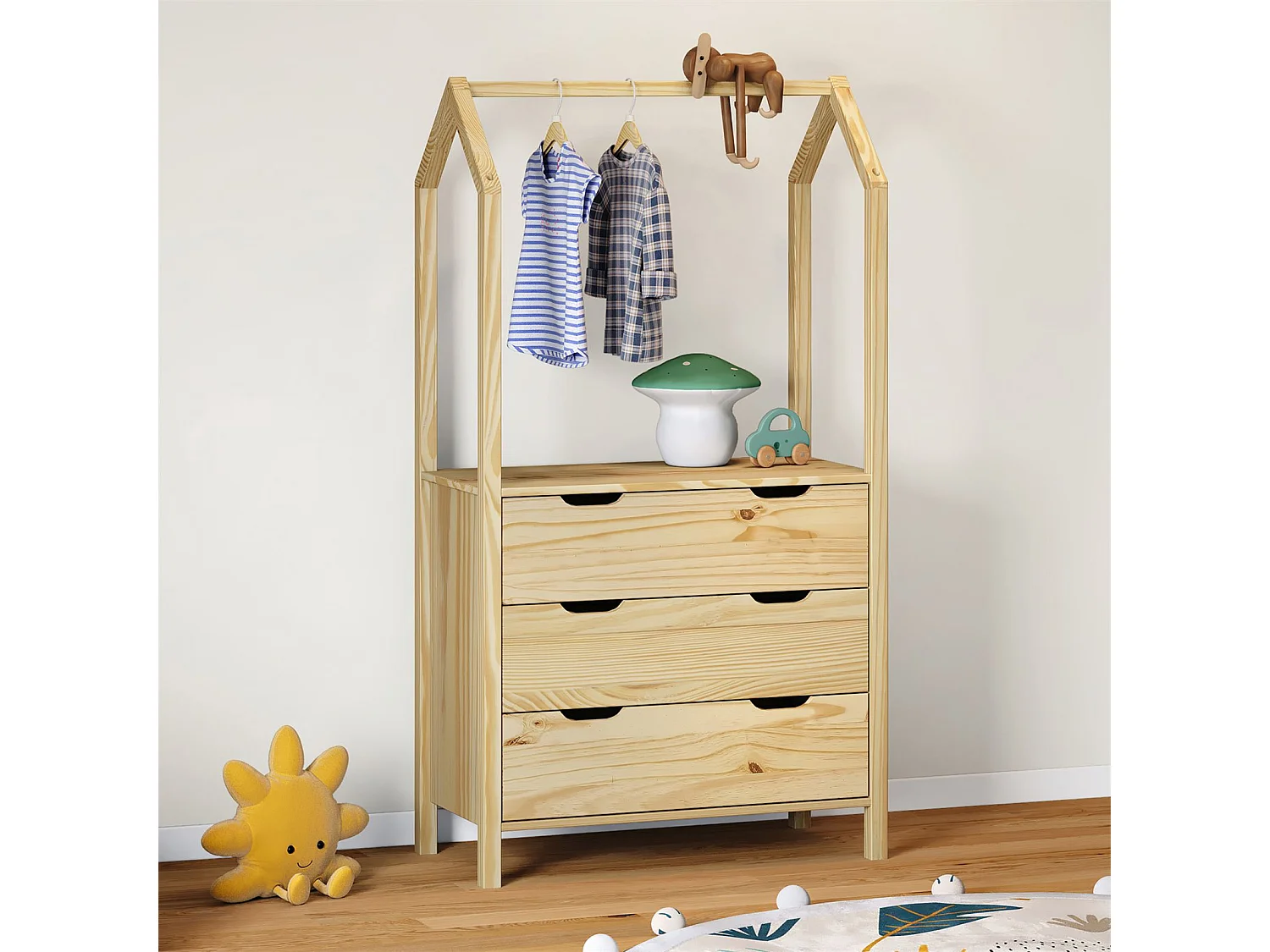 Commode AMIRA meuble de rangment pour enfant en forme de maison, avec 3 tiroirs et 1 tringle, en pin massif naturel