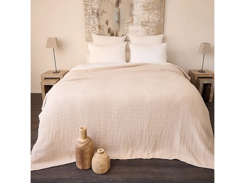 Dessus de lit 180x250 cm en coton lavé SEVILLE blanc latte