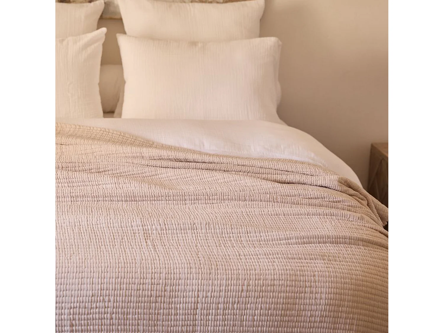 Dessus de lit 180x250 cm en coton lavé SEVILLE blanc latte