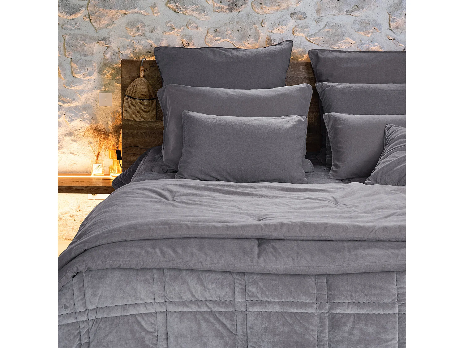 Housse de coussin 45x45 cm 50% lin et 50% coton collection OPERA DECO brume