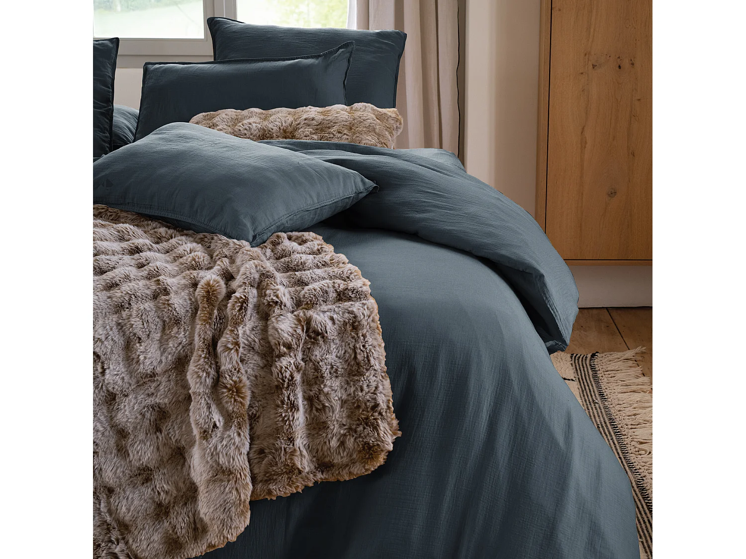 Taie d'oreiller 65x65 cm mousseline de coton MILOS noir granit