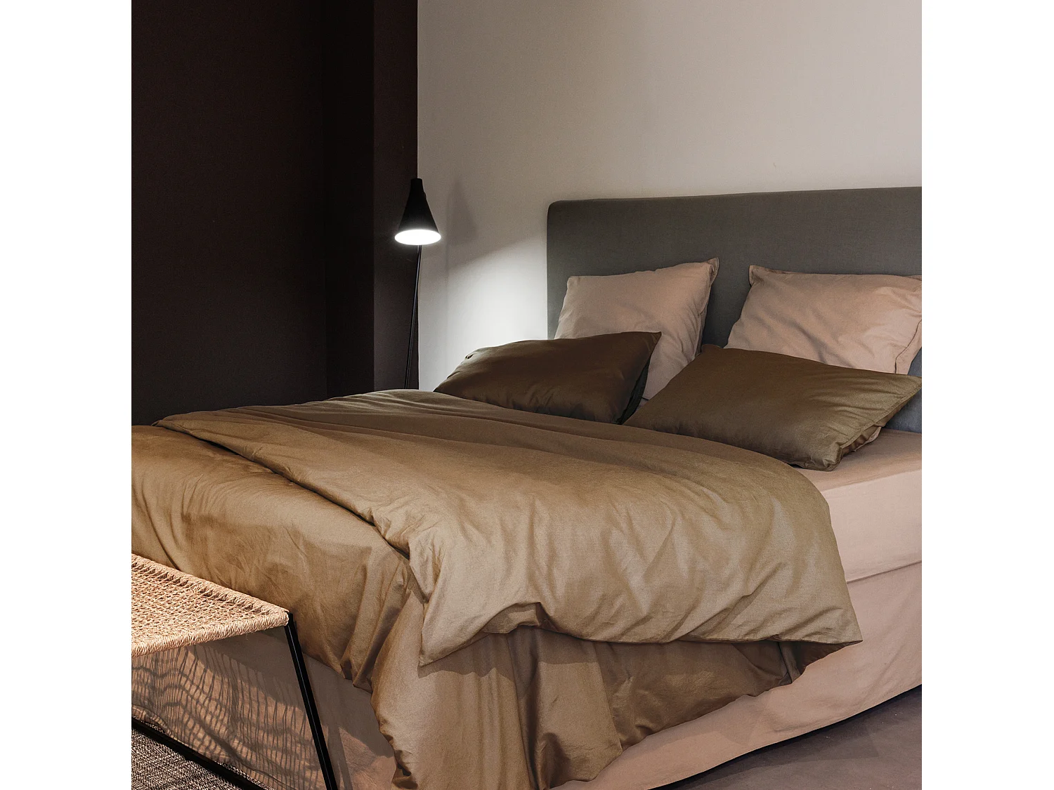 Drap housse PALACE pur coton lavé 180x200 cm bonnet 35 cm uni marron cognac