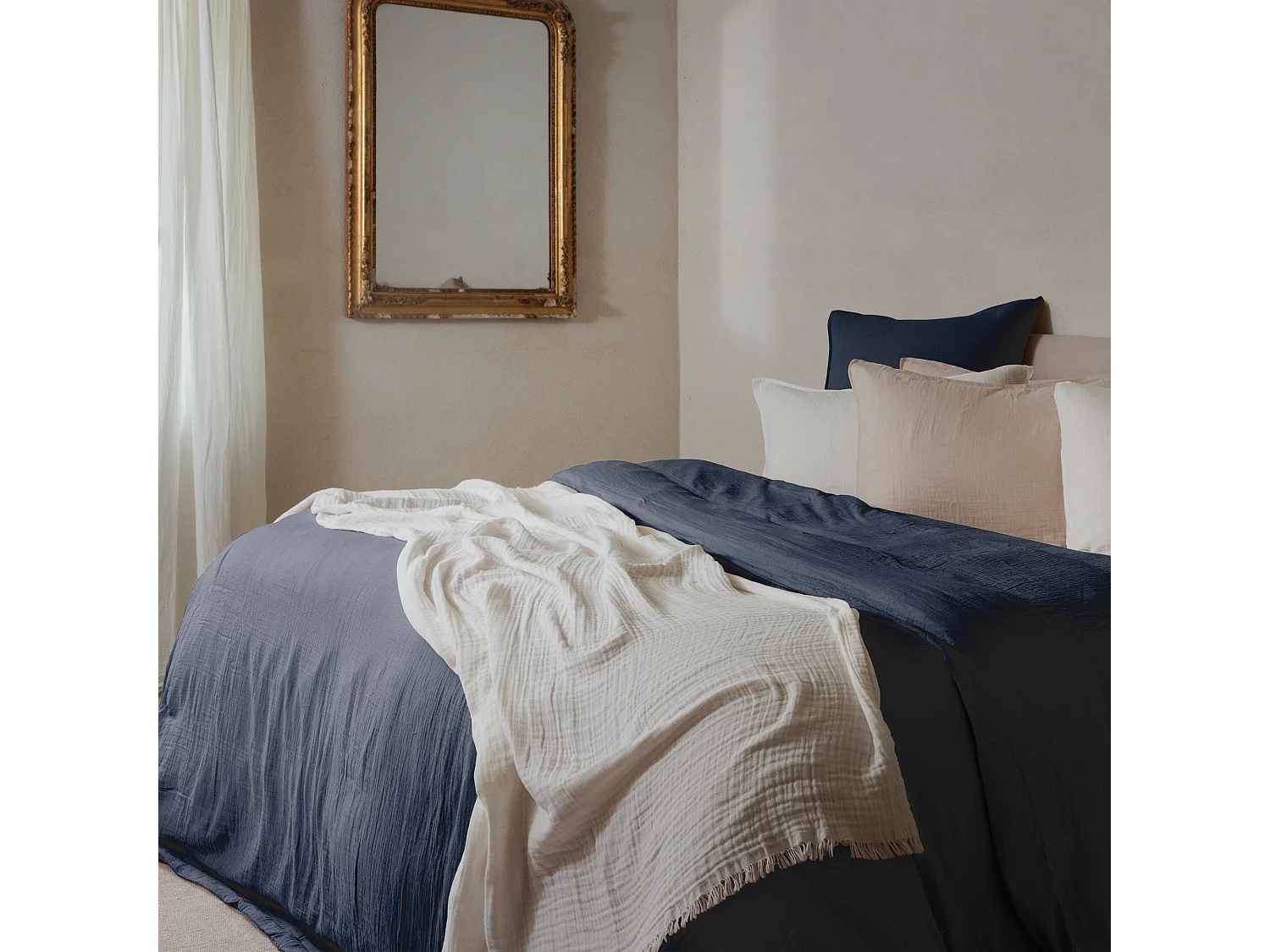 Drap housse 180x200x30 cm mousseline de coton MILOS noir granit