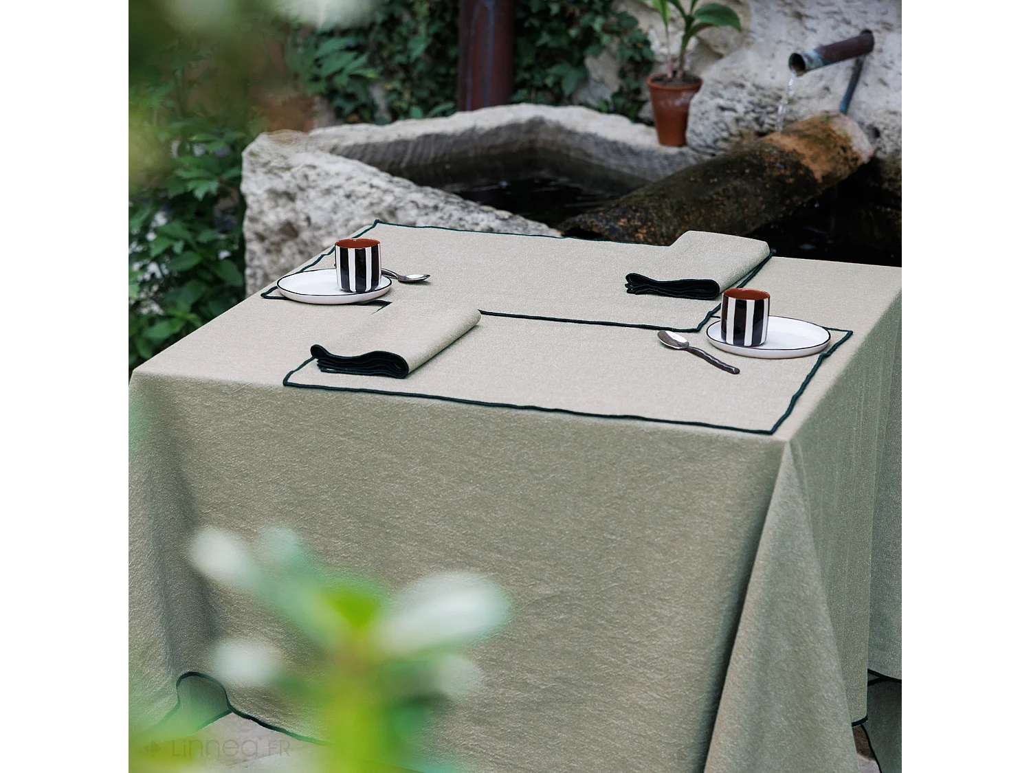 Nappe coton 160x200 cm HONO vert Lichen finition point bourdon