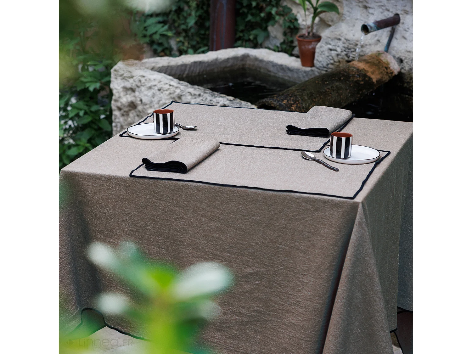 Nappe coton 160x300 cm HONO marron Schiste finition point bourdon