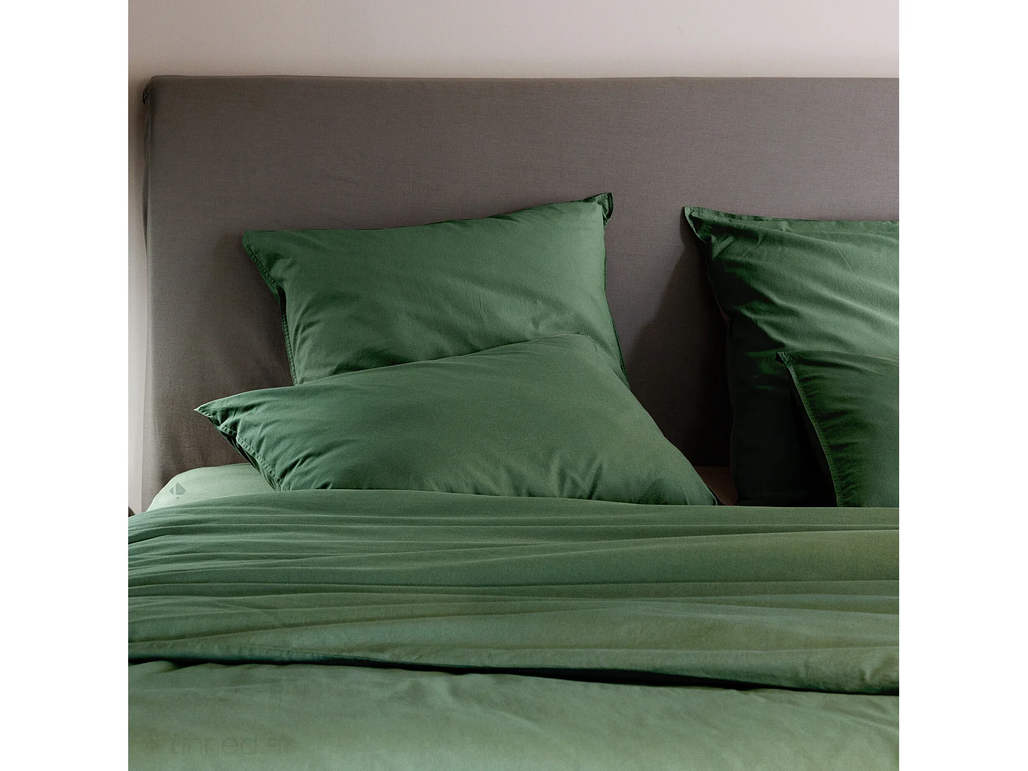 Taie d'oreiller 65x65 cm pur coton lavé PALACE vert cèdre