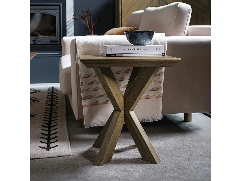 Bout de canapé en bois de chêne MANHATTAN