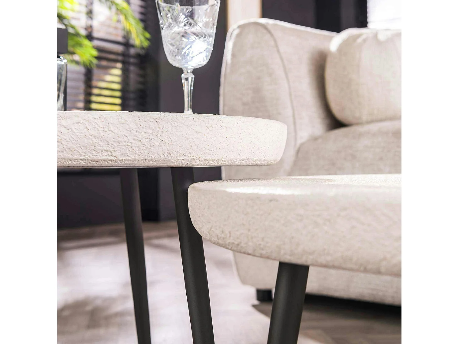 Table de salon blanche en marbre composite forme ronde (lot de 2) TAJ