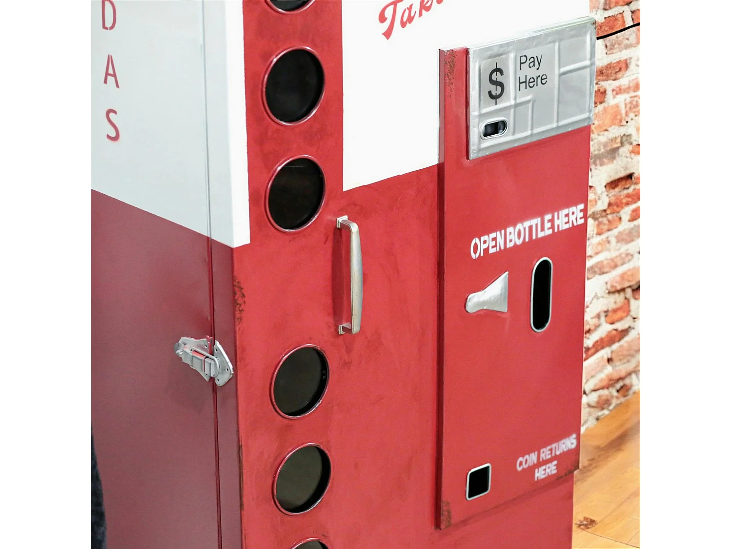 Meuble vintage distributeur boissons