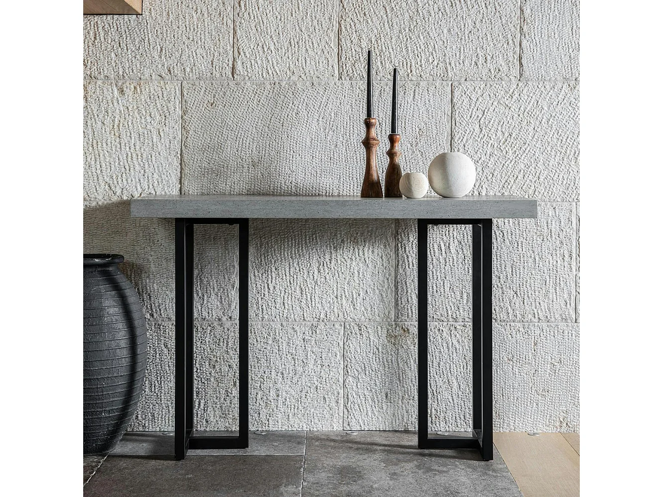 Console design KINGSTON