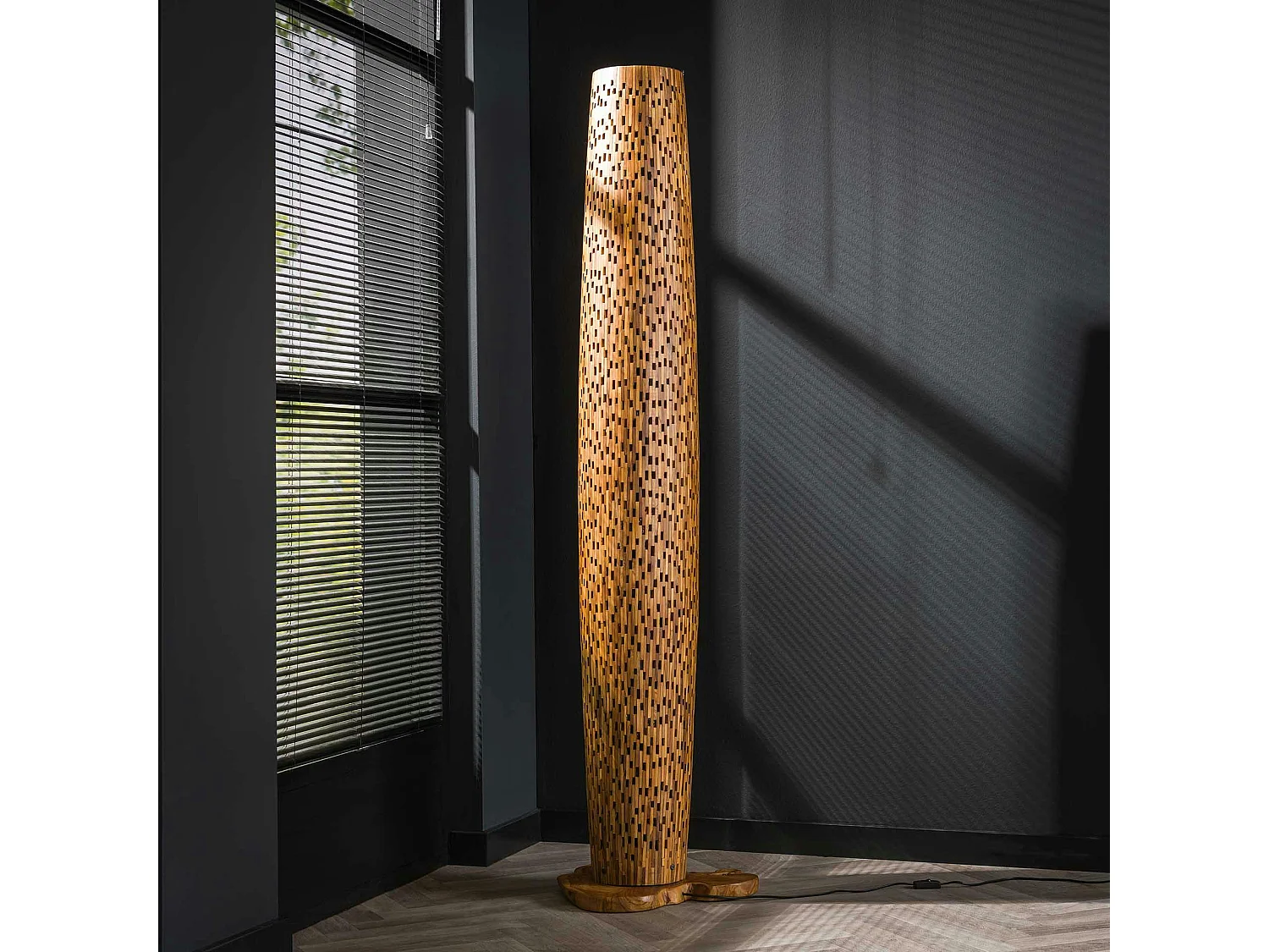 Lampadaire en bois de teck recyclé 184 cm JAVA