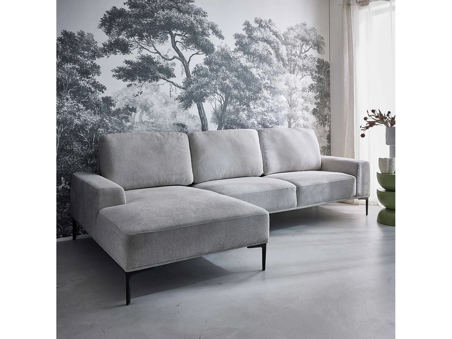 Sofá de 3 plazas de tela y metal, esquina izquierda gris claro