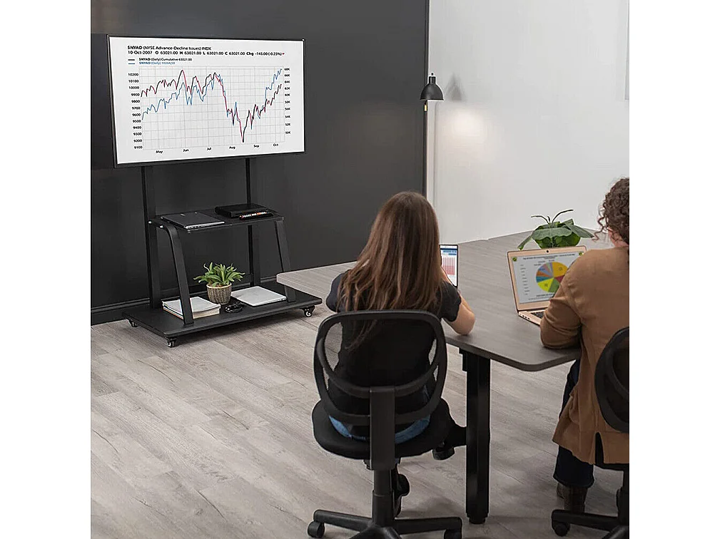 Support de TV avec 2 tablettes de rangement et  4 roulettes pour téléviseur de 32 à 80 pouce - Pied tv réglable - charge 65kg VESA Max 600x400